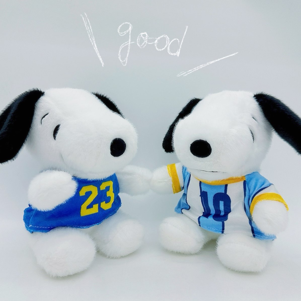 Peluche Snoopy con Camiseta Deportiva 25cm