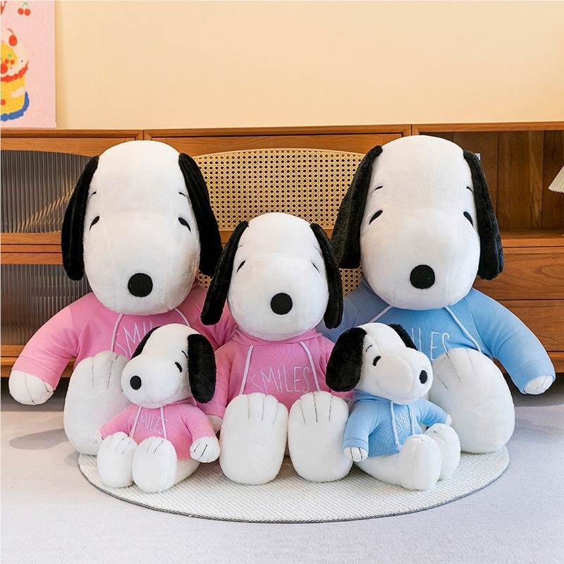 Peluche Snoopy con Sudadera 33cm
